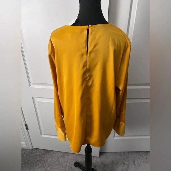 NWT | G by Gustavo Arango | Mustard Yellow Satin Blouse | Size XL - Picture 4 of 8